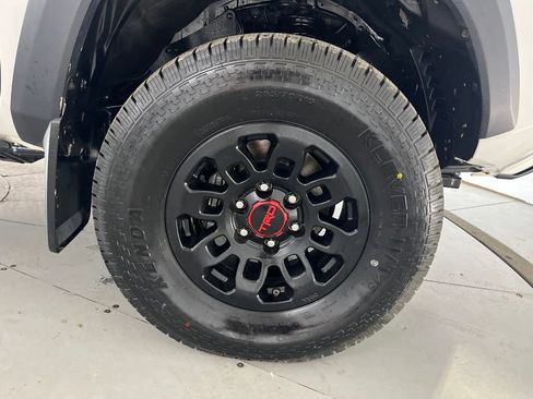 Used 2019 Toyota Tacoma TRD Pro AWD/4WD image 17