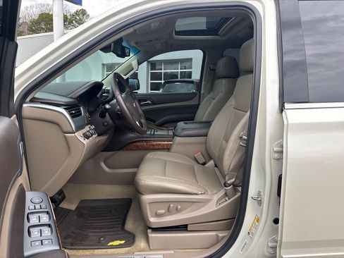 Used 2015 Chevrolet Tahoe LTZ image 12