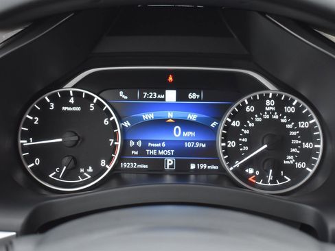 Used 2024 Nissan Murano Platinum w/ Cargo Package image 23