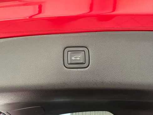 Used 2023 Chevrolet Blazer RS w/ Enhanced Convenience Package AWD/4WD image 9