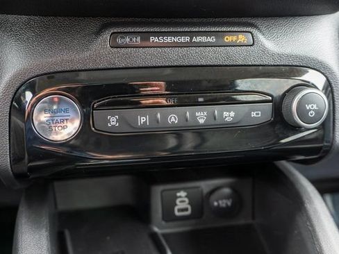 Used 2024 Ford Escape Platinum AWD/4WD image 25