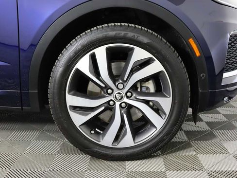 Used 2024 Jaguar E-PACE R-Dynamic SE image 8