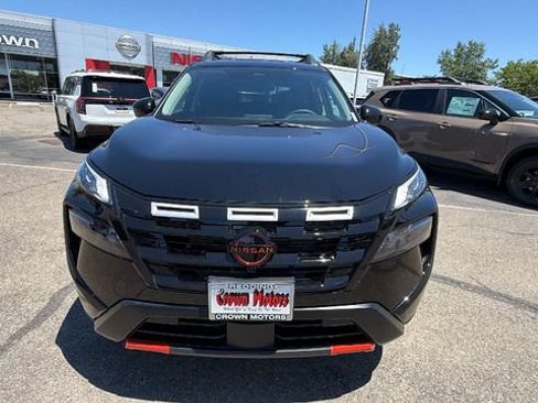 New 2026 Nissan Rogue SV AWD/4WD image 8