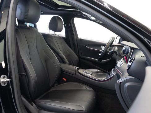 Used 2022 Mercedes-Benz E 350 Sedan image 22
