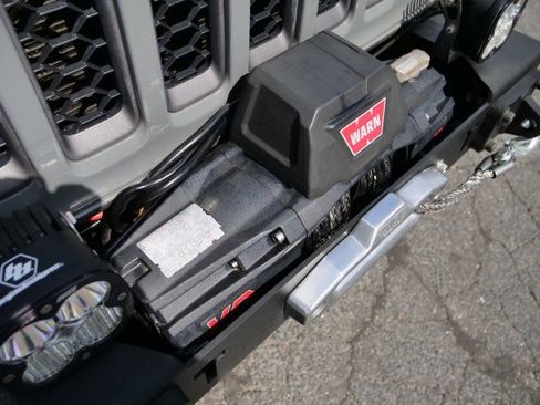 Used 2020 Jeep Gladiator Mojave w/ Trailer Tow Package image 12