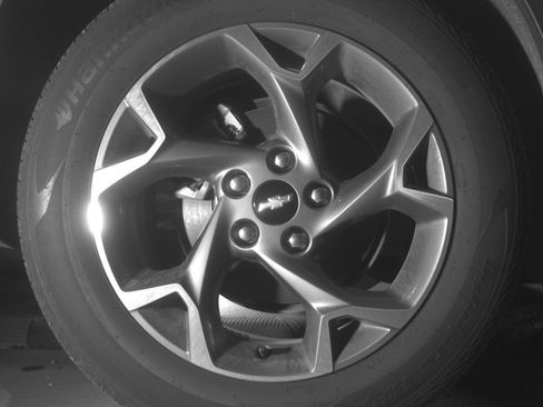 Used 2025 Chevrolet Trax LT FWD image 15