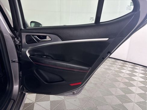 Used 2025 Genesis G70 3.3T Advanced image 27