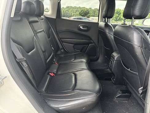 Used 2018 Jeep Compass Limited w/ Navigation Group AWD/4WD image 20