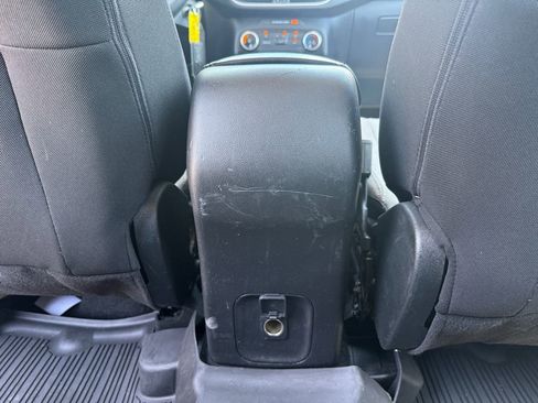 Used 2022 Ford Escape S image 28