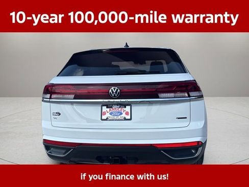 Used 2025 Volkswagen Atlas Cross Sport SE AWD/4WD image 22