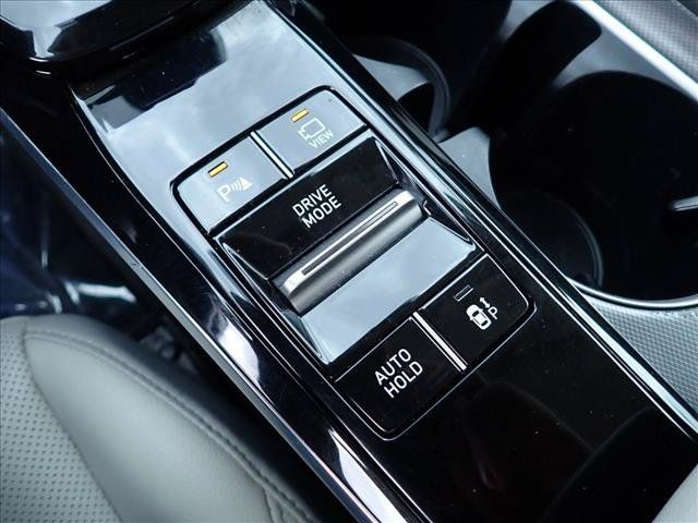 Used 2022 Hyundai Sonata Limited FWD image 16
