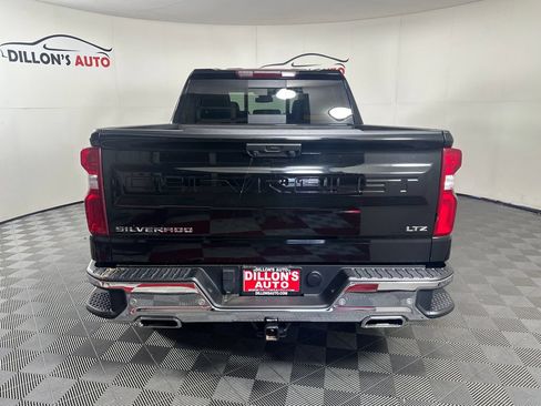 Used 2022 Chevrolet Silverado 1500 LTZ w/ LTZ Convenience Package II AWD/4WD image 5