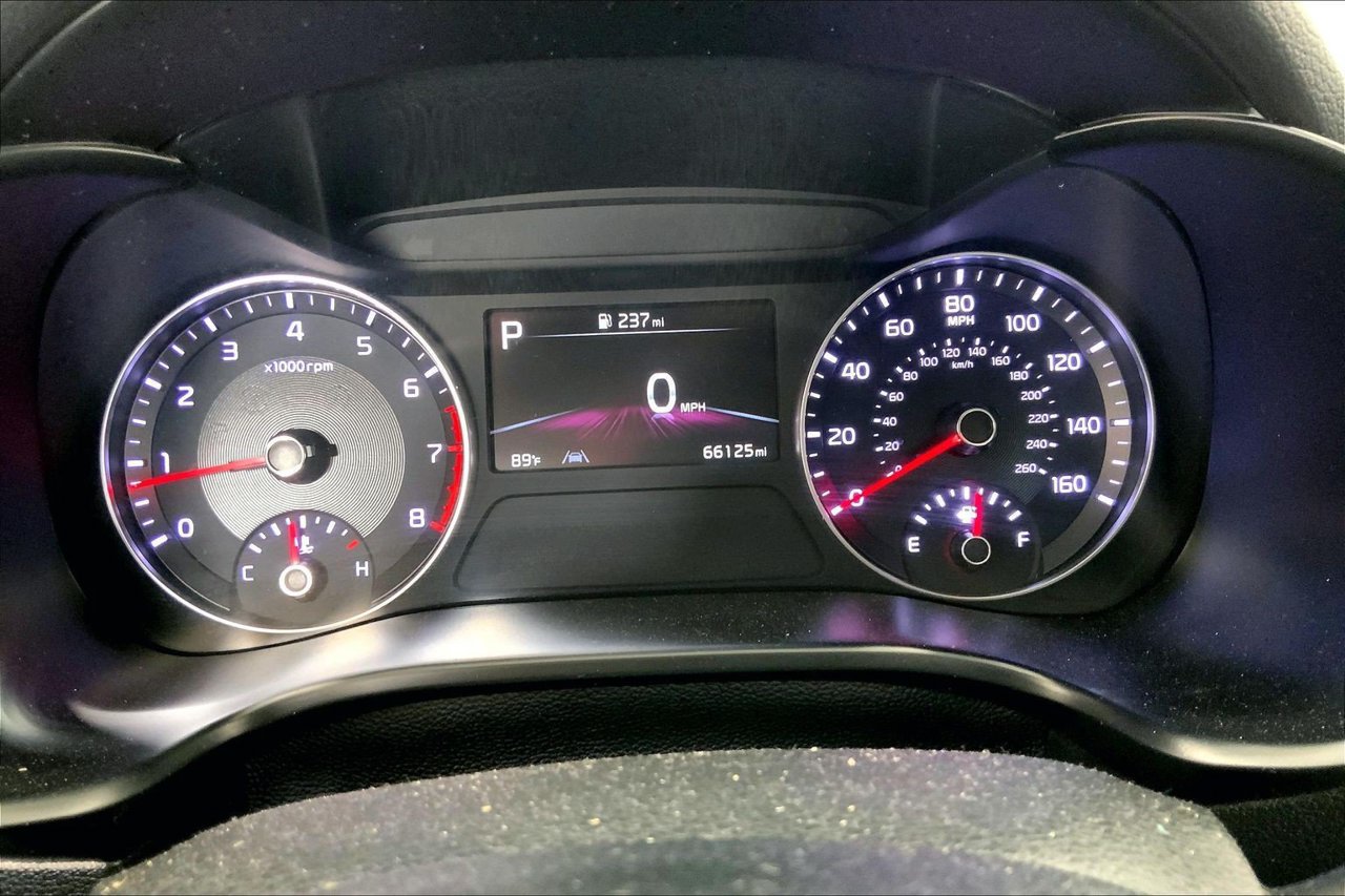 Used 2022 Kia Forte Sedan FWD image 17