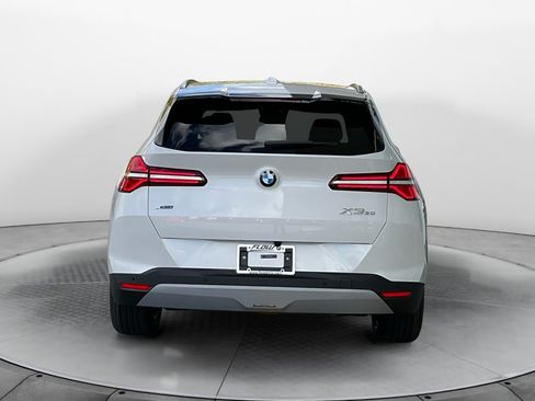 Used 2026 BMW X3 xDrive30i w/ Premium Package AWD/4WD image 5