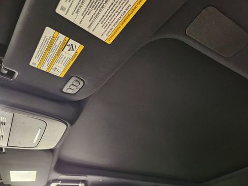 Used 2025 Lincoln Navigator Reserve image 26