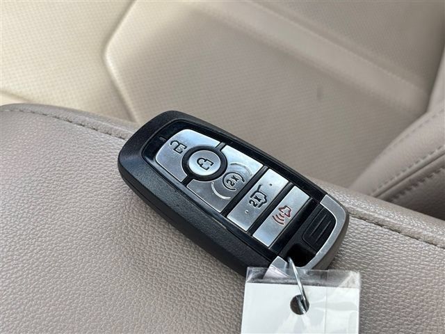 Used 2024 Ford Expedition Limited RWD image 31