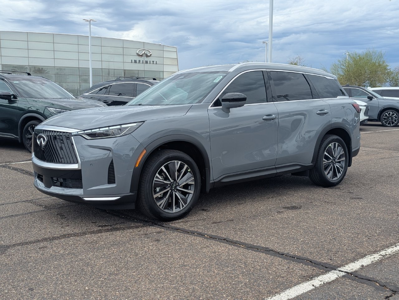 New 2027 INFINITI QX60 Luxe FWD image 1