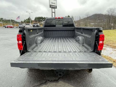 Used 2018 Chevrolet Silverado 3500 LTZ w/ Duramax Plus Package image 10