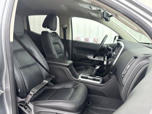 Used 2022 Chevrolet Colorado LT w/ Luxury Package image 29