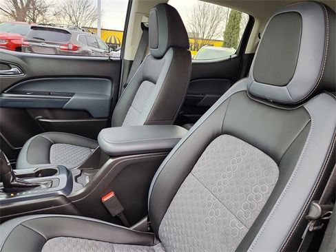 Used 2021 Chevrolet Colorado Z71 image 15