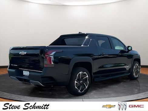 New 2026 Chevrolet Silverado EV LT w/ Premium Package image 9