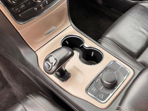 Used 2015 Jeep Grand Cherokee Limited AWD/4WD image 13