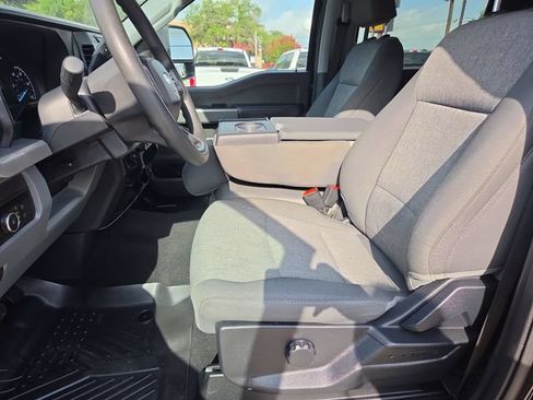Used 2024 Ford F250 XL w/ STX Appearance Package AWD/4WD image 13