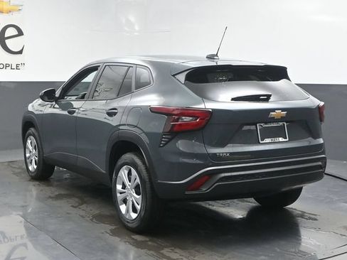 New 2026 Chevrolet Trax LS FWD image 14