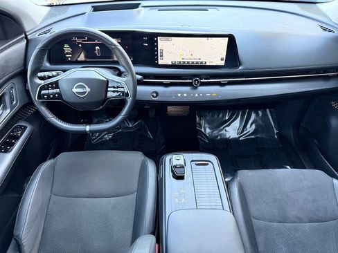 Used 2023 Nissan Ariya FWD image 20