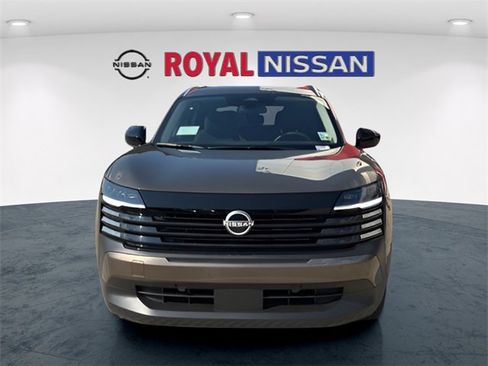 Used 2026 Nissan Kicks SV image 2