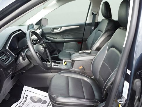 Used 2022 Ford Escape SEL w/ Technology Package image 17