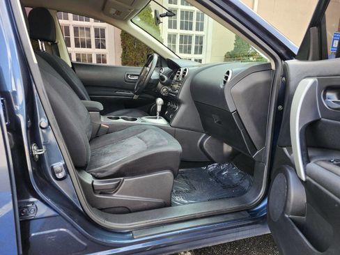 Used 2015 Nissan Rogue S w/ Convenience Package image 6