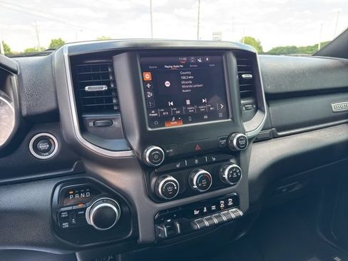 Used 2022 RAM 2500 Big Horn w/ Night Edition AWD/4WD image 19