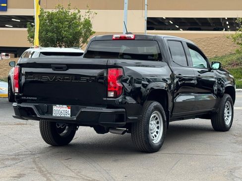 Used 2024 Chevrolet Colorado W/T image 11
