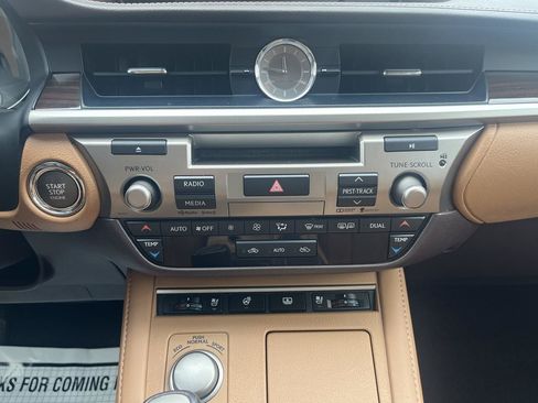 Used 2016 Lexus ES 350 FWD image 24