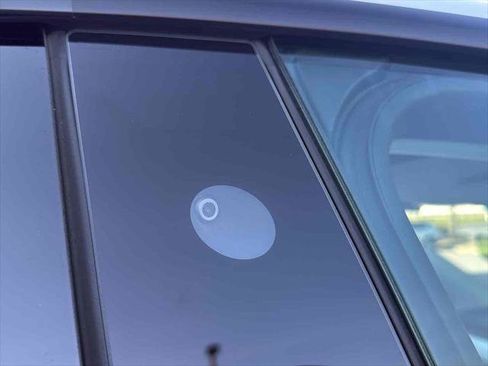 Used 2021 Tesla Model Y Performance image 28