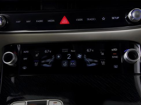 New 2026 Genesis GV70 3.5T Sport Prestige AWD/4WD image 36