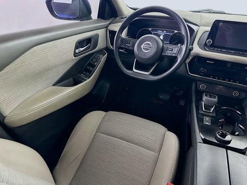 Used 2021 Nissan Rogue SV AWD/4WD image 17