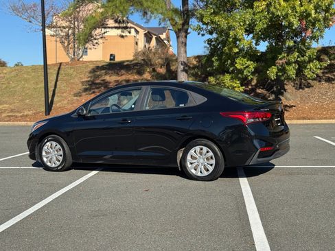 Used 2020 Hyundai Accent SE image 7