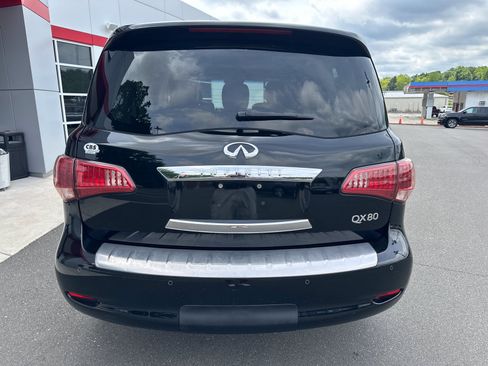 Used 2017 INFINITI QX80 4WD w/ Driver Assistance Package image 7