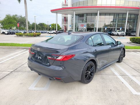 Certified 2025 Toyota Camry SE w/ Convenience Package FWD image 7