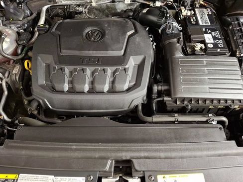 Used 2022 Volkswagen Tiguan SE R-Line AWD/4WD image 29