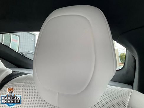 Used 2022 Tesla Model S AWD/4WD image 33