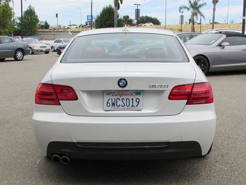 Used 2012 BMW 328i Coupe RWD image 6
