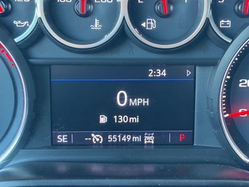 Used 2020 Chevrolet Silverado 1500 LT image 32