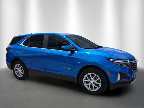Certified 2024 Chevrolet Equinox LT FWD image 2