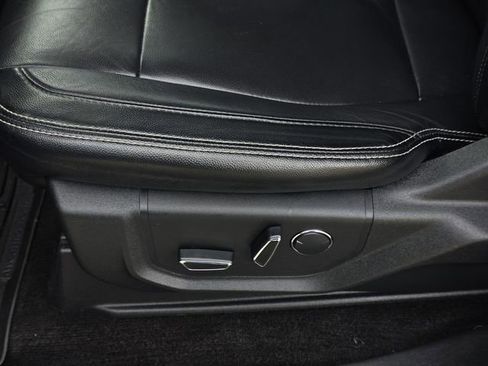 Used 2018 Ford F150 XLT w/ Equipment Group 302A Luxury image 25