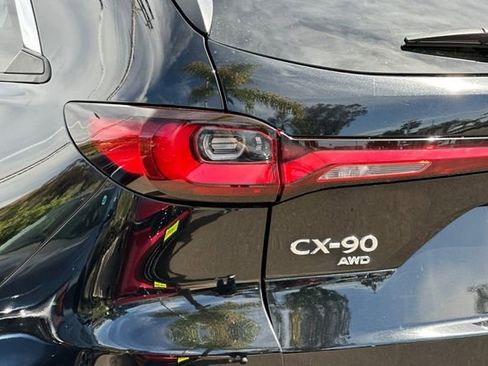 Used 2024 MAZDA CX-90 3.3 Turbo w/ Premium Package image 31