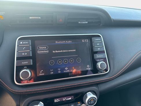 Used 2020 Nissan Kicks SR w/ Exterior Package image 20