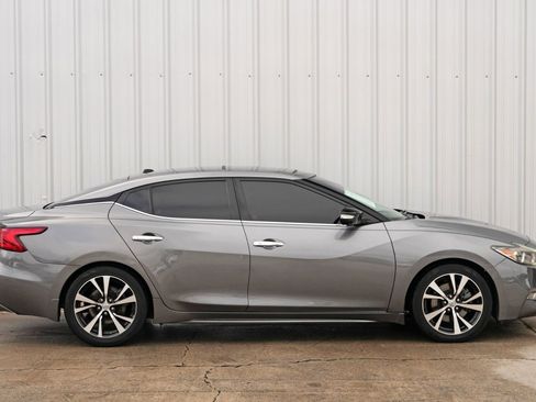 Used 2018 Nissan Maxima Platinum image 54
